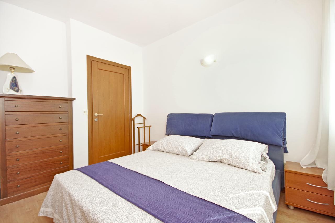 D & J Apartment Split Eksteriør bilde